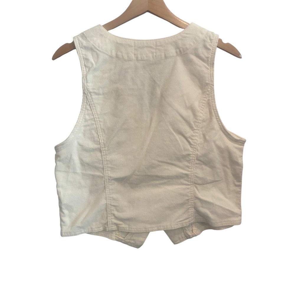 Universal Thread Womens Cream Corduroy Vest Button Front Waistcoat NWT Medium - Picture 4 of 5